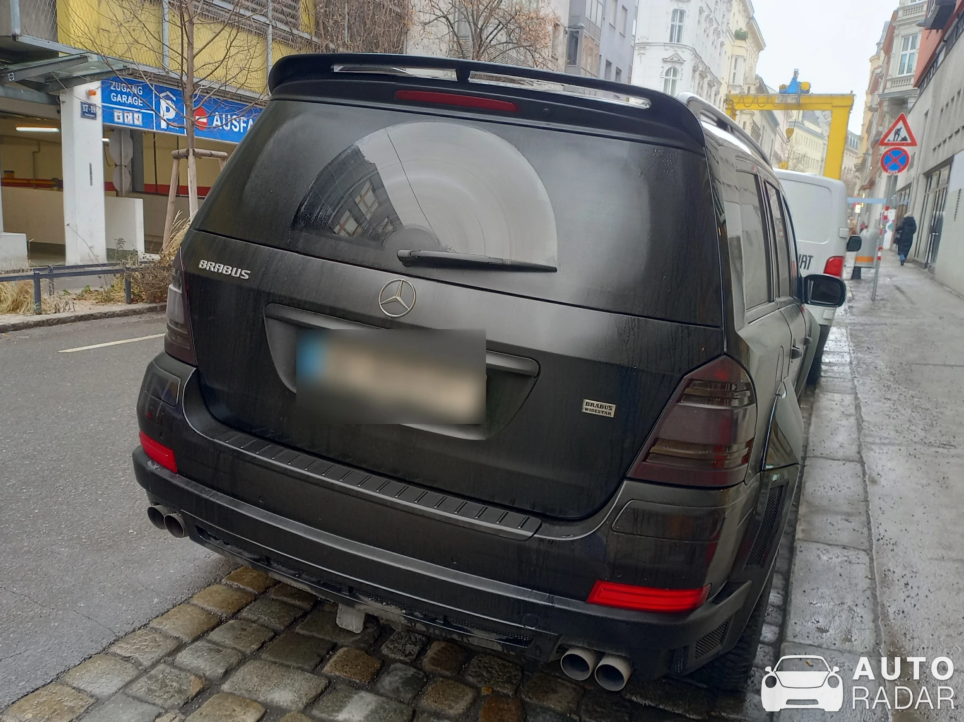 Mercedes-Benz Brabus GL X164 spotted in Vienna