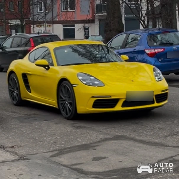 Porsche 718 Cayman spotted in Skierniewice, Polska