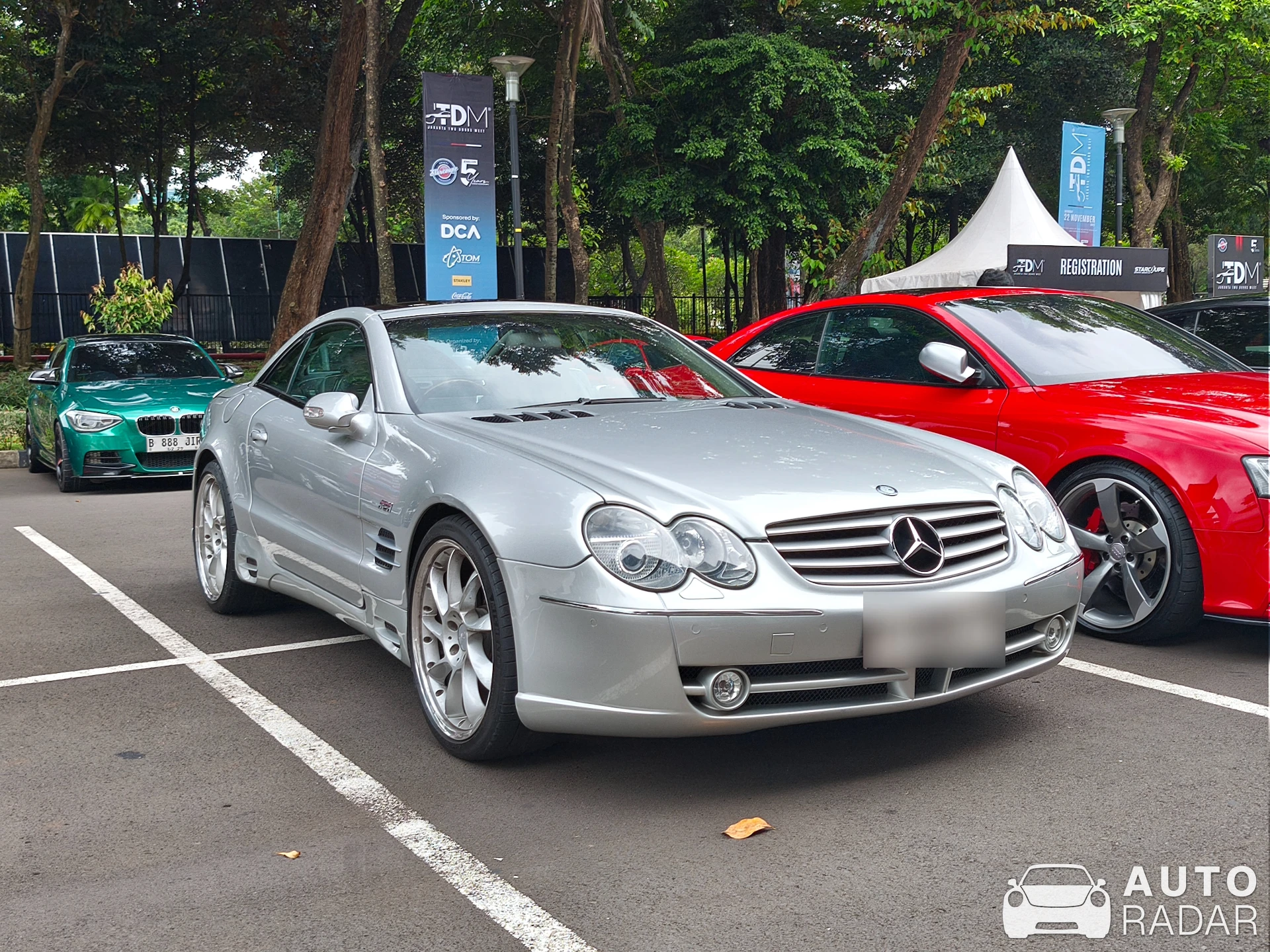 Mercedes-Benz SL 500 R230 Lorinser spotted in Jakarta, Indonesia