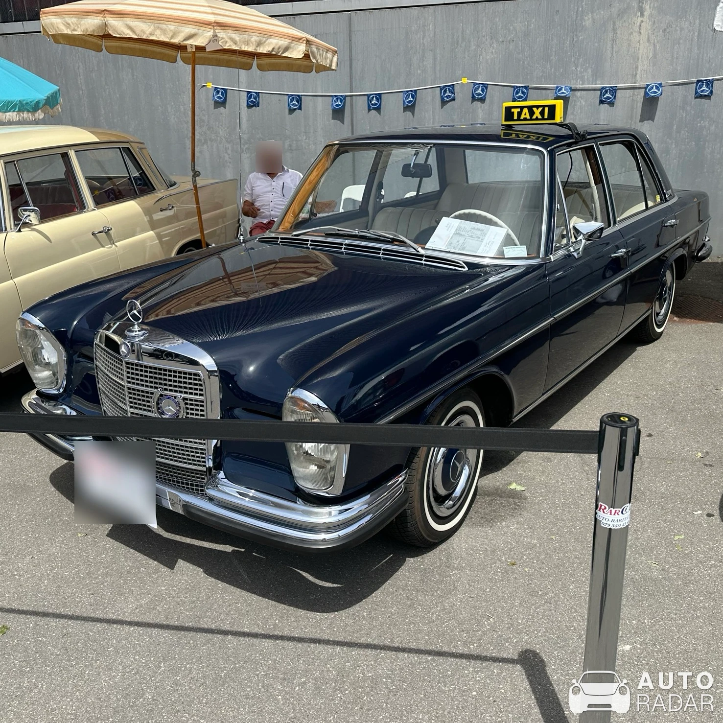 Mercedes-Benz 200D W110 spotted in Luzern