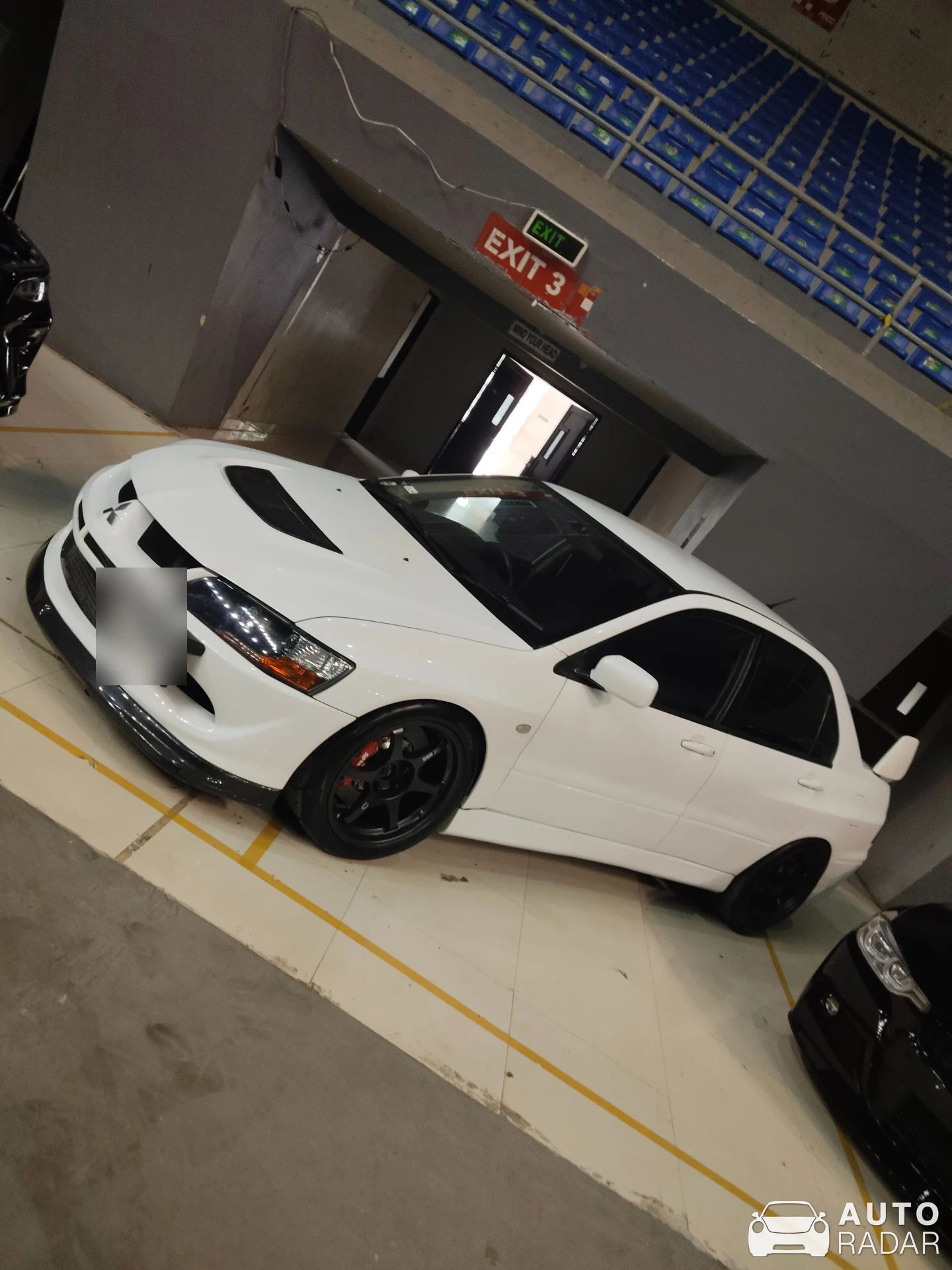Mitsubishi Lancer Evolution IX spotted in Palembang, Indonesia