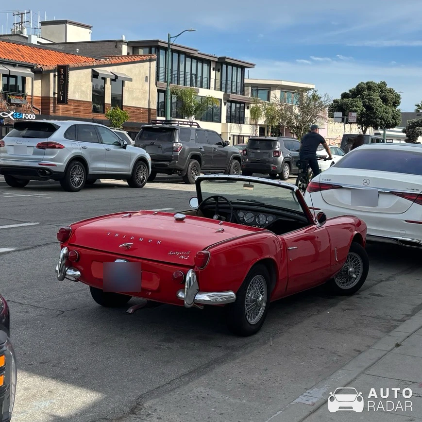 Triumph Spitfire Mark II spotted in Hermosa Beach