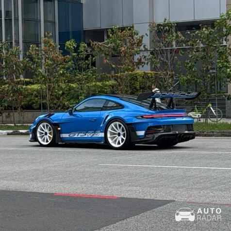 Porsche 992 GT3 RS MkI spotted in Singapore, Singapore