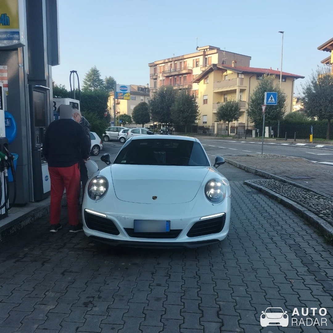 Porsche 991 Carrera S MkII spotted in Biassono, Italy