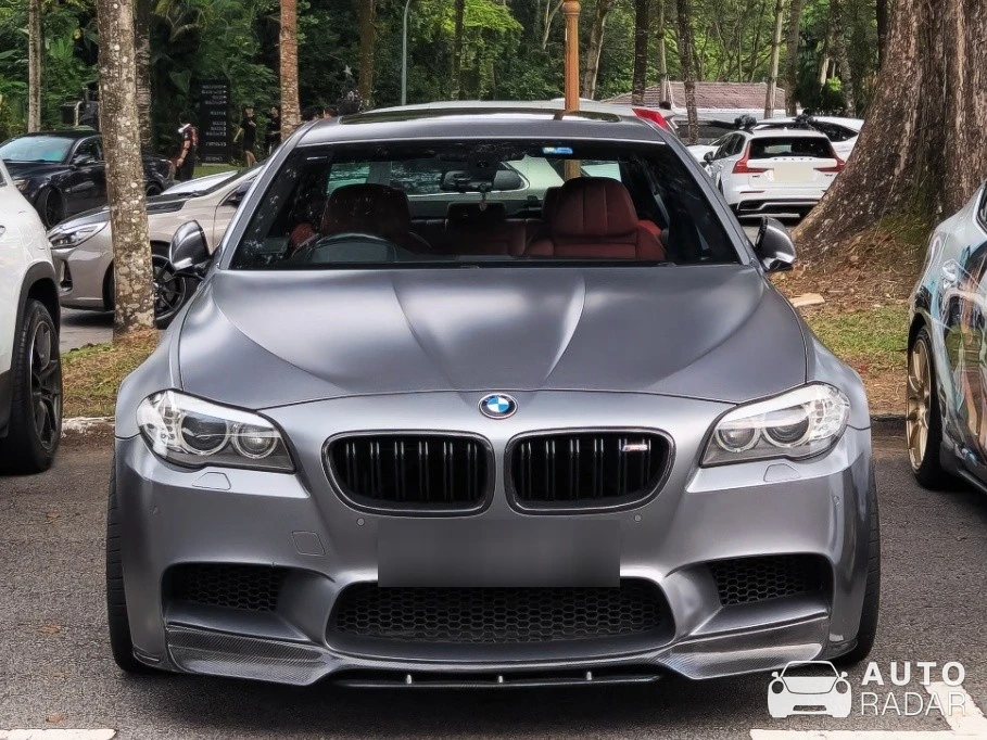 BMW M5 F10 spotted in Singapore, Singapore