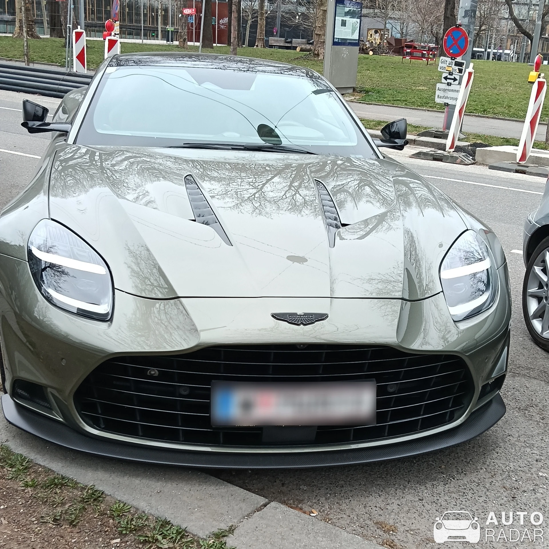 Aston Martin Vantage V550 spotted in Vienna