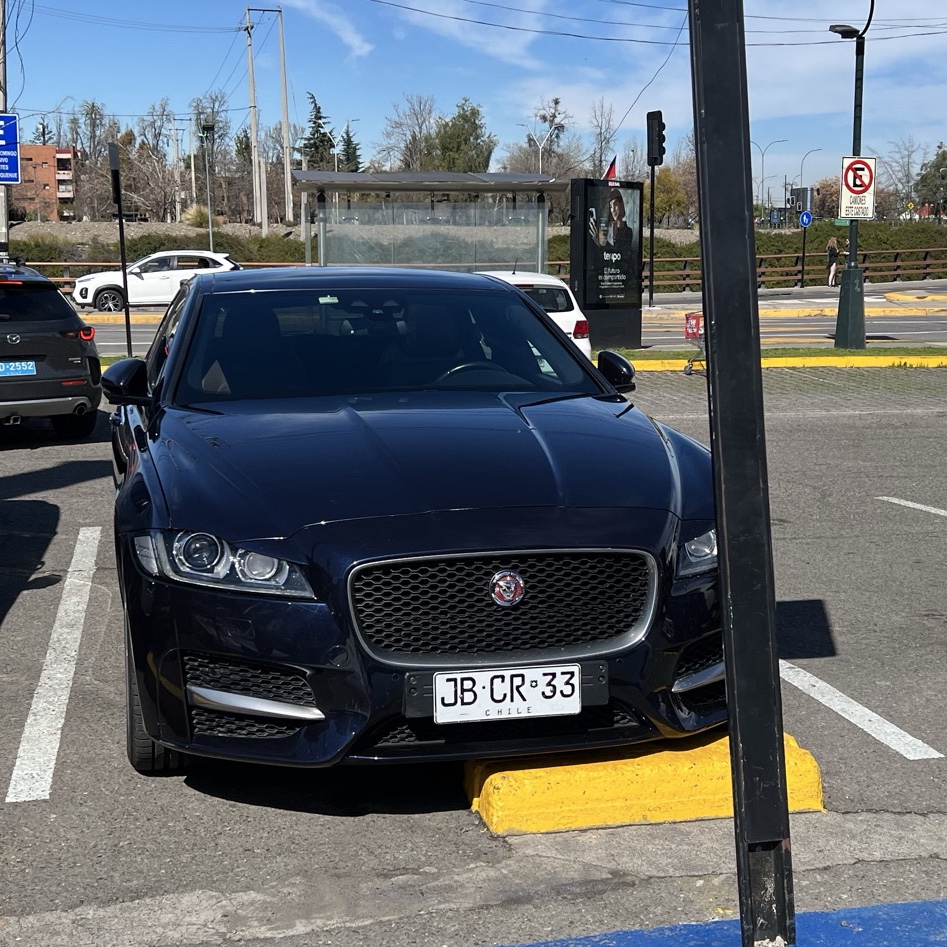 Jaguar XF LWB