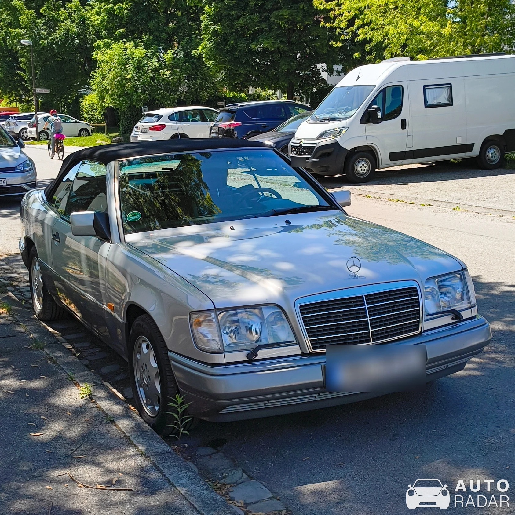 Mercedes-Benz E-Klasse Cabriolet A124 spotted in Weingarten