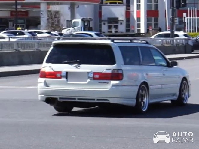 Nissan Stagea WC34 spotted in Montréal