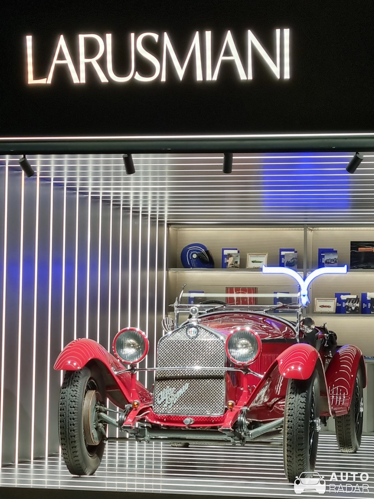 Alfa Romeo 6C 1750 Gran Sport Spider by Zagato spotted in Milano