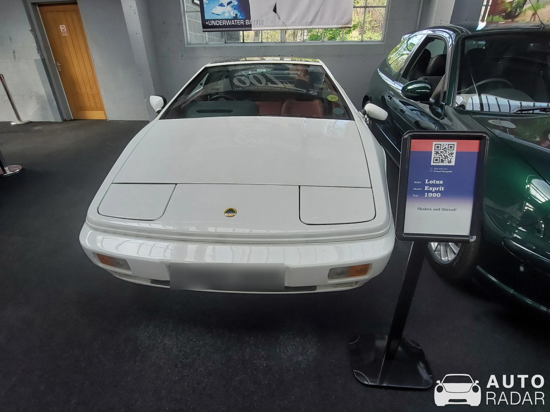 Lotus Esprit Turbo SE spotted in Belper