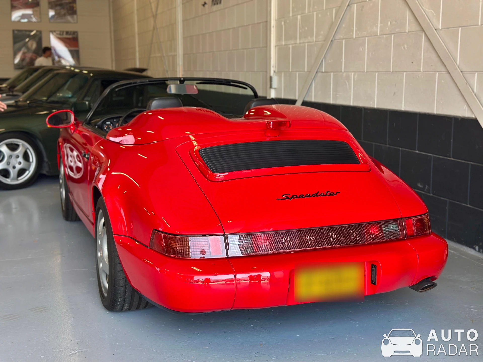 Porsche 964 Speedster spotted in 's-Gravenzande