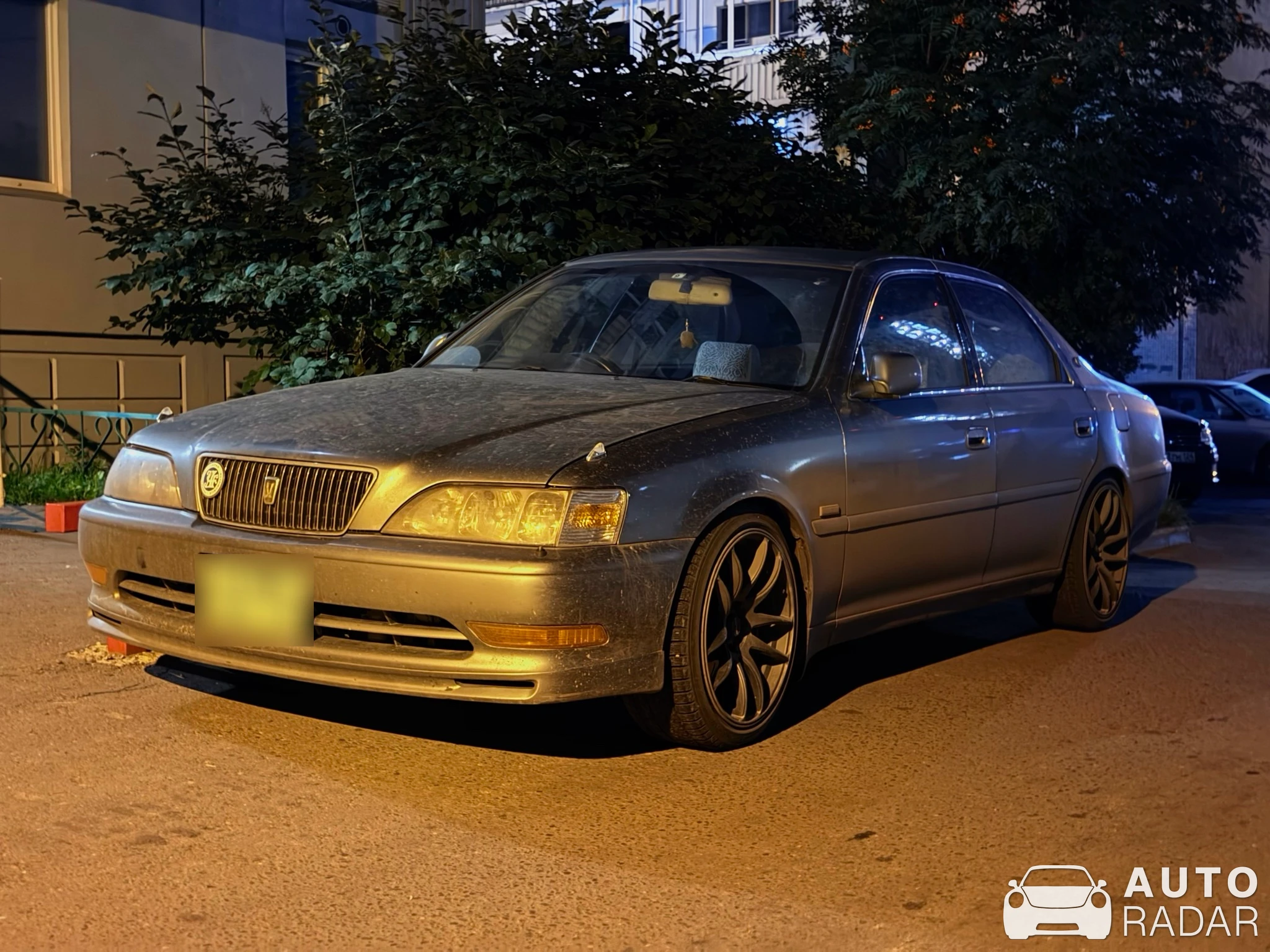 Toyota Cresta spotted in Красноярск