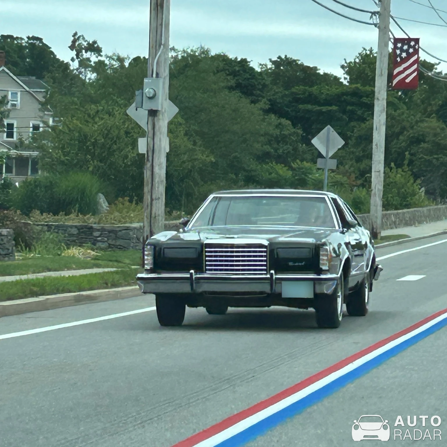 Lincoln Continental Mark IV spotted in Bristol