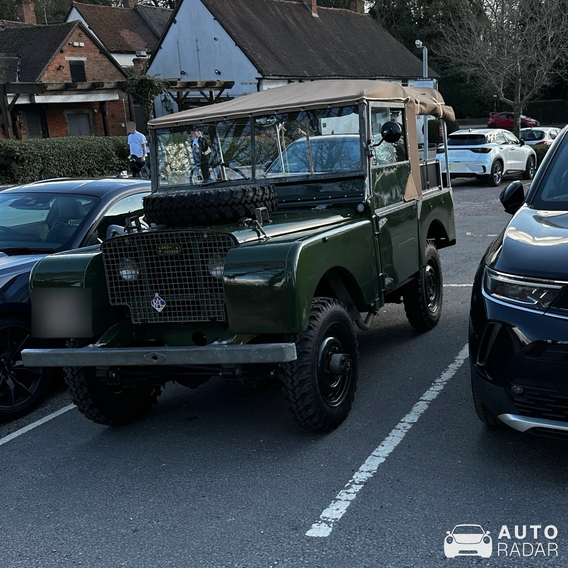 Land Rover Series 1 spotted in Meriden