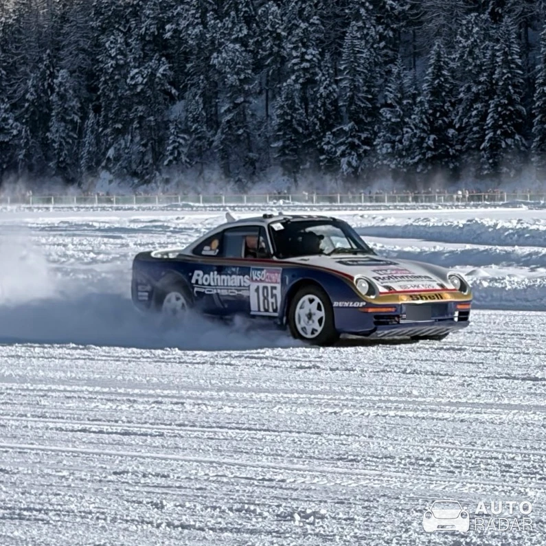 Porsche 959 Dakar spotted in St. Moritz