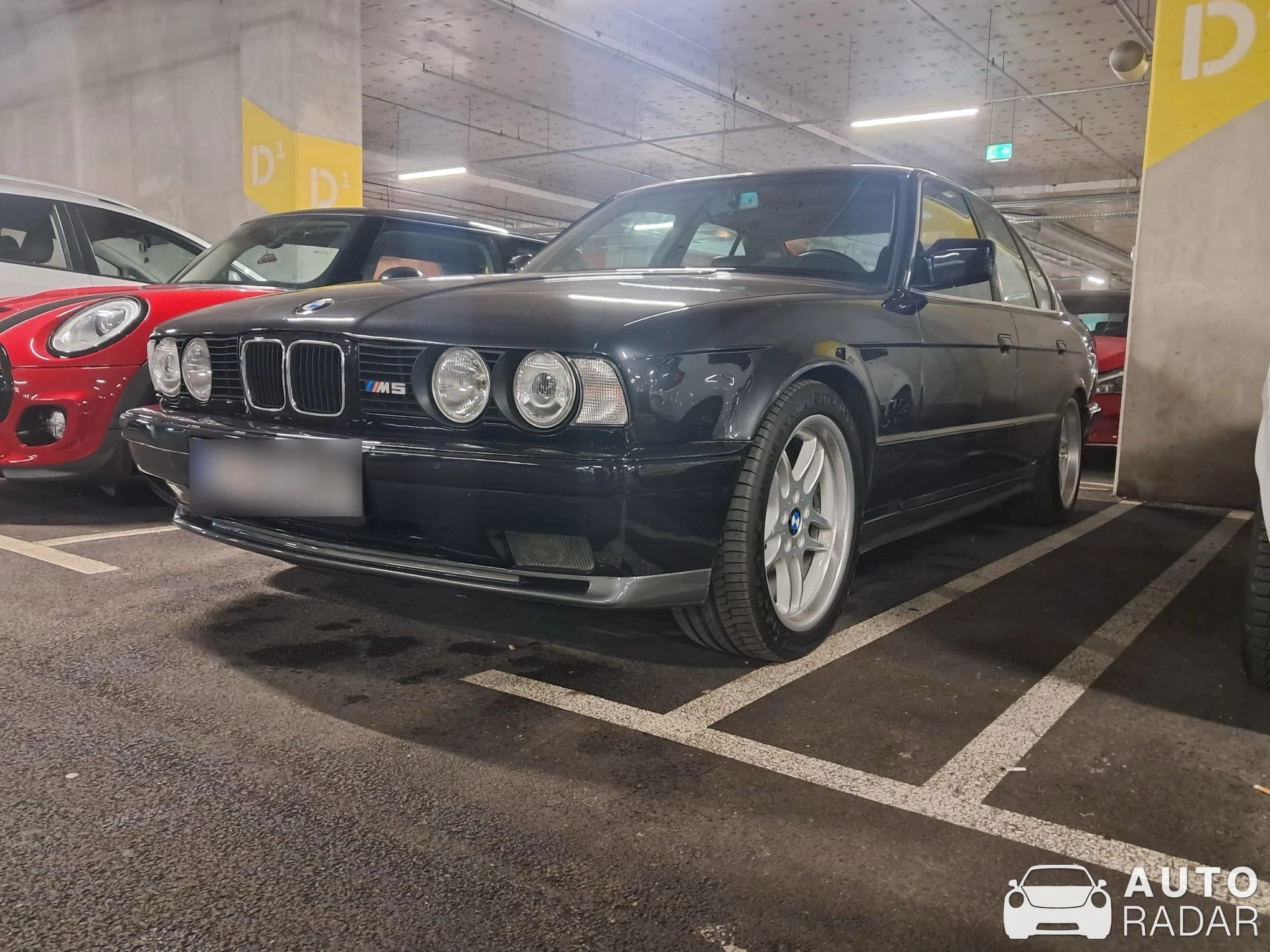 BMW M5 E34 spotted in Zagreb, Croatia