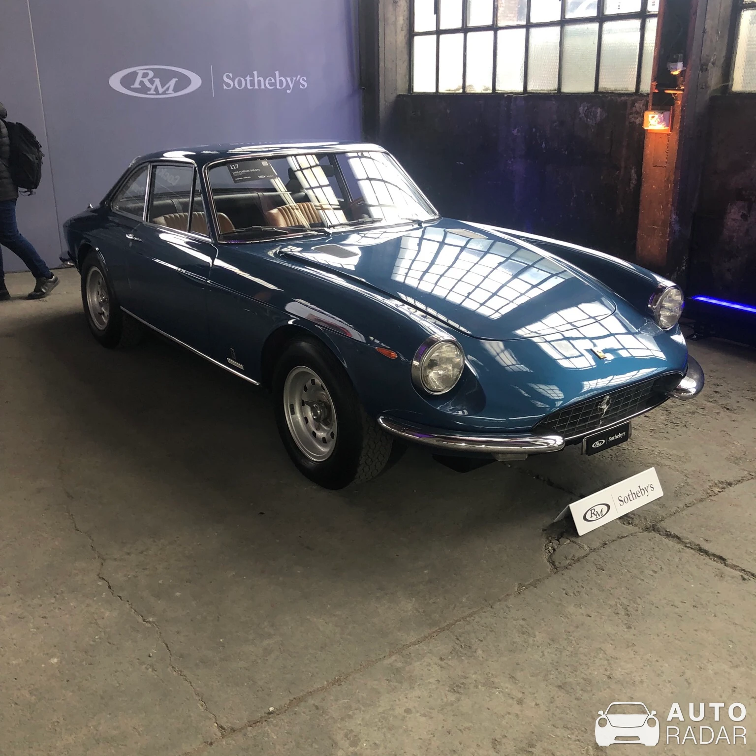 Ferrari 365 GTC spotted in Milano