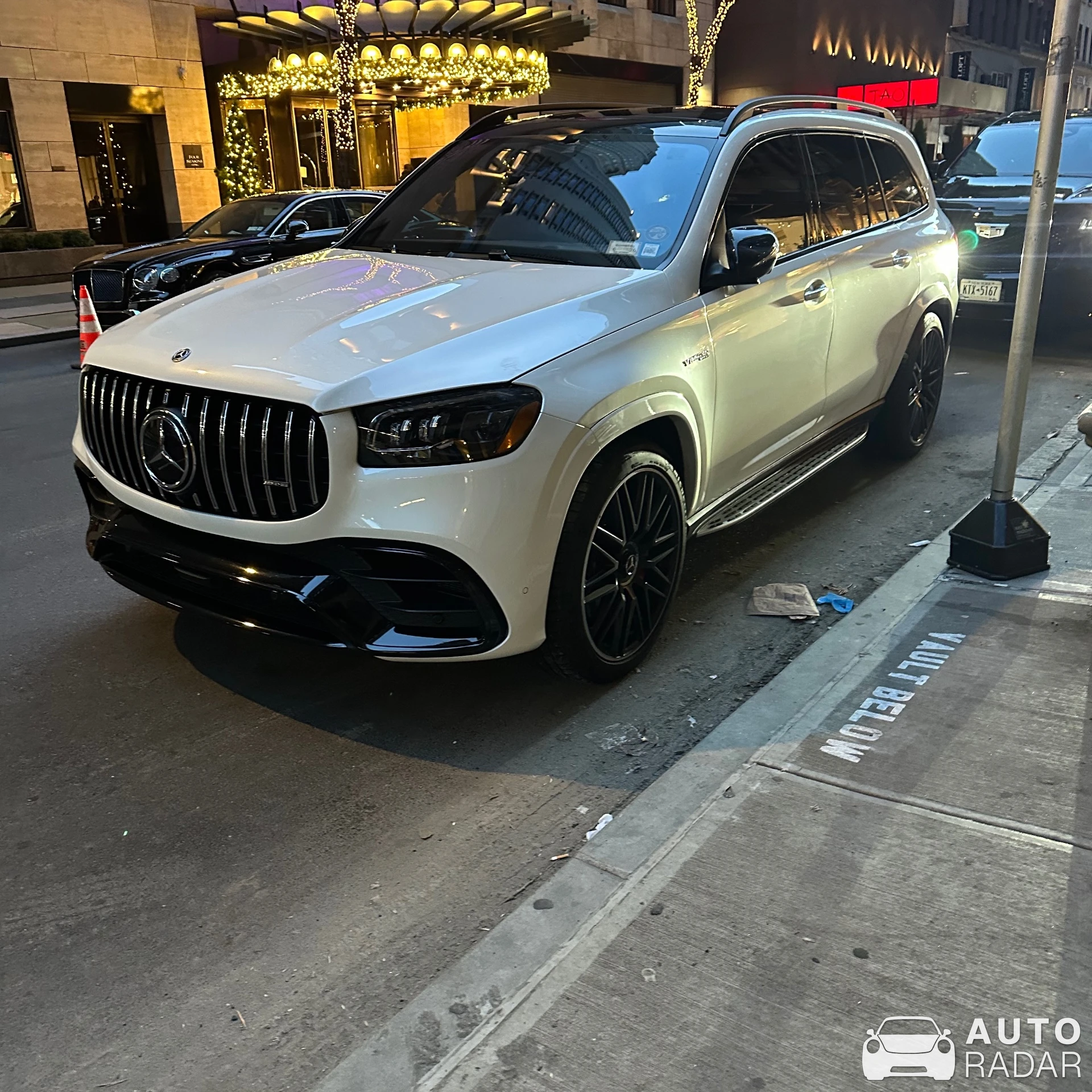 Mercedes-AMG GLS 63 X167 spotted in New York, United States