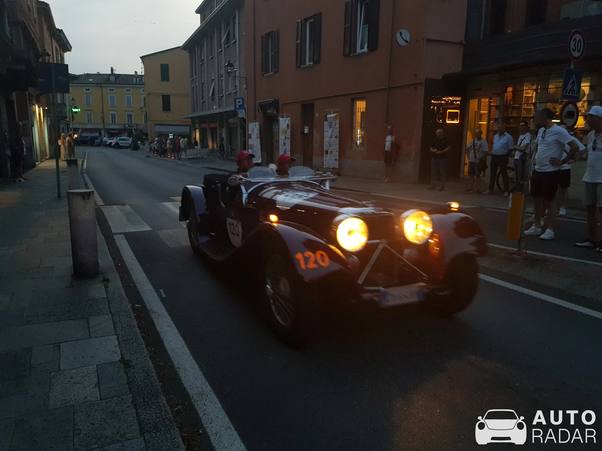 Jaguar SS 100 spotted in Collecchio