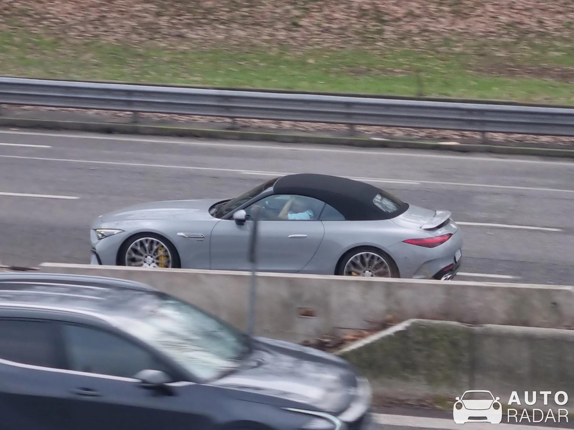 Mercedes-AMG SL 63 R232 spotted in Milano, Italy