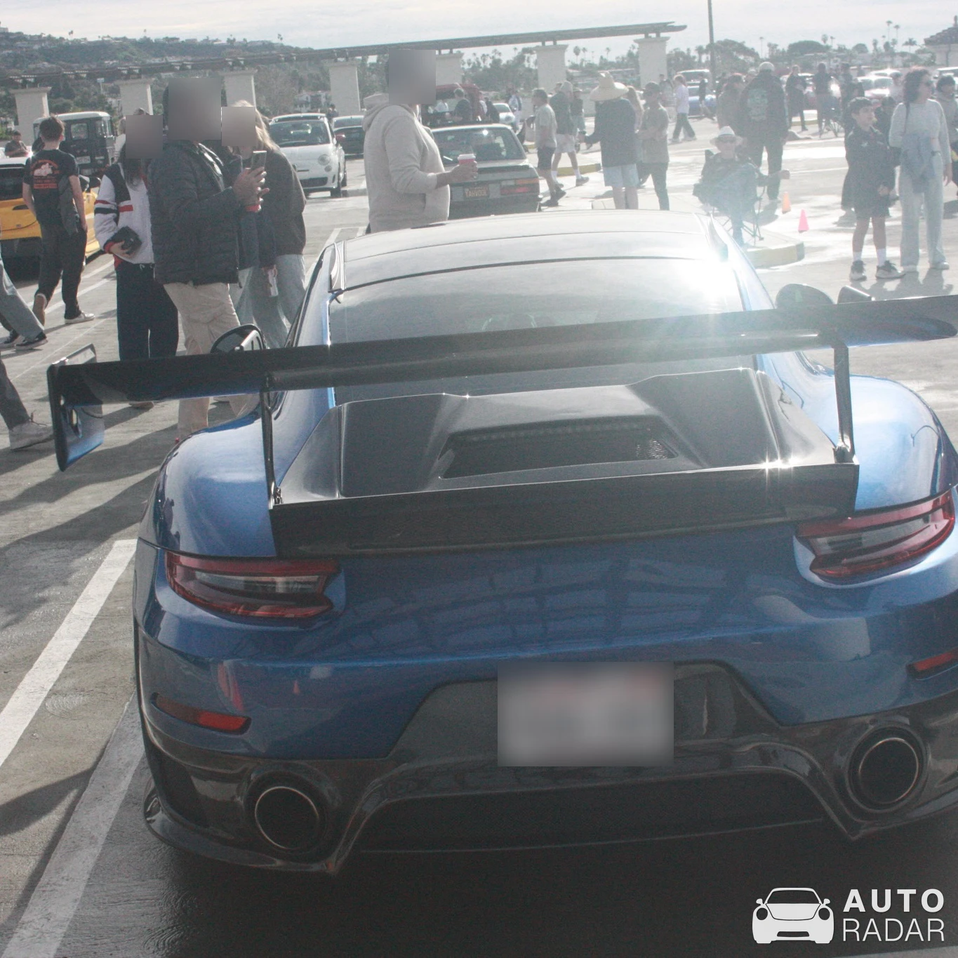 Porsche 991 GT2 RS spotted in San Clemente, United States