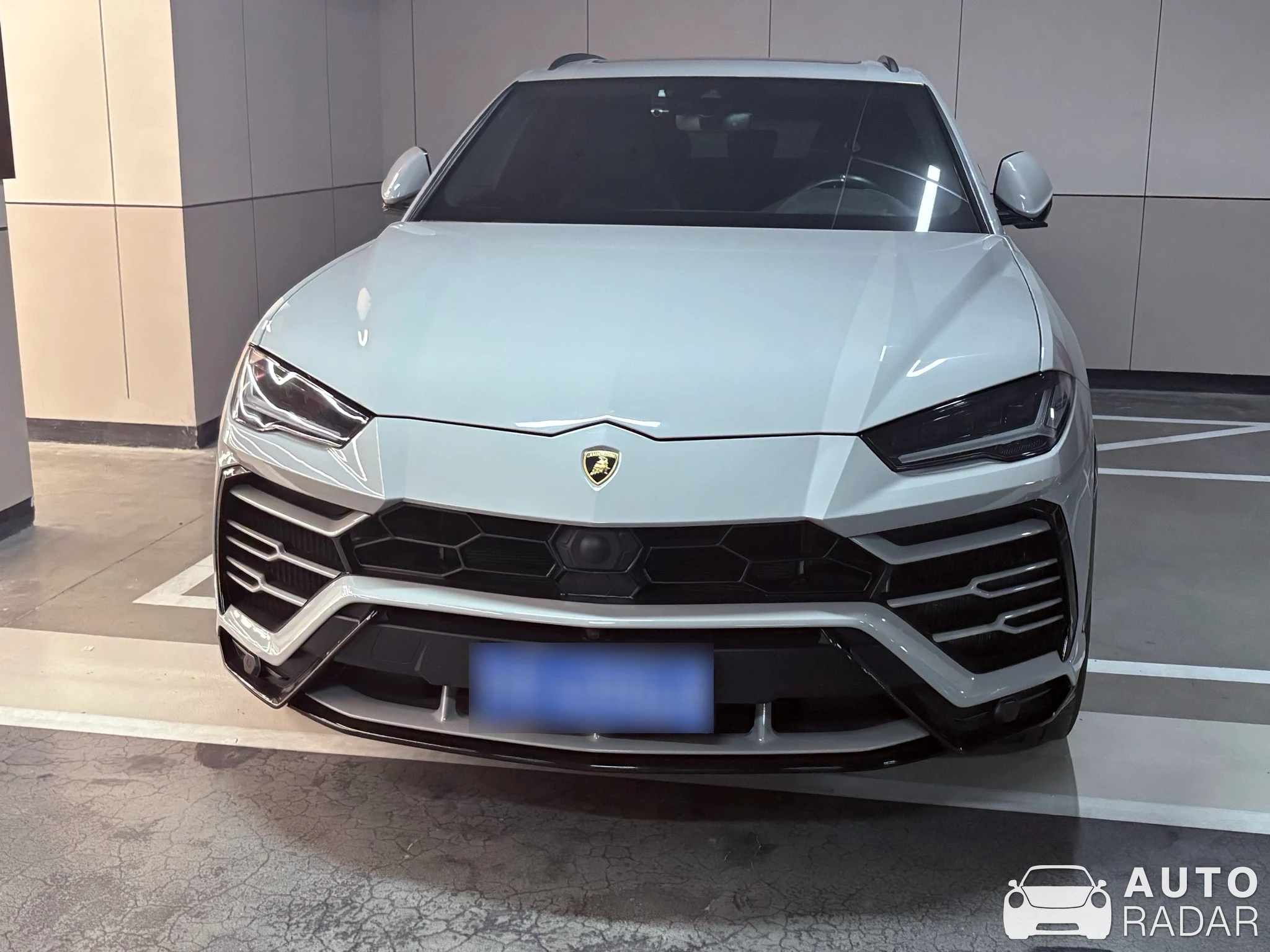 Lamborghini Urus spotted in Shun Yi Qu, China