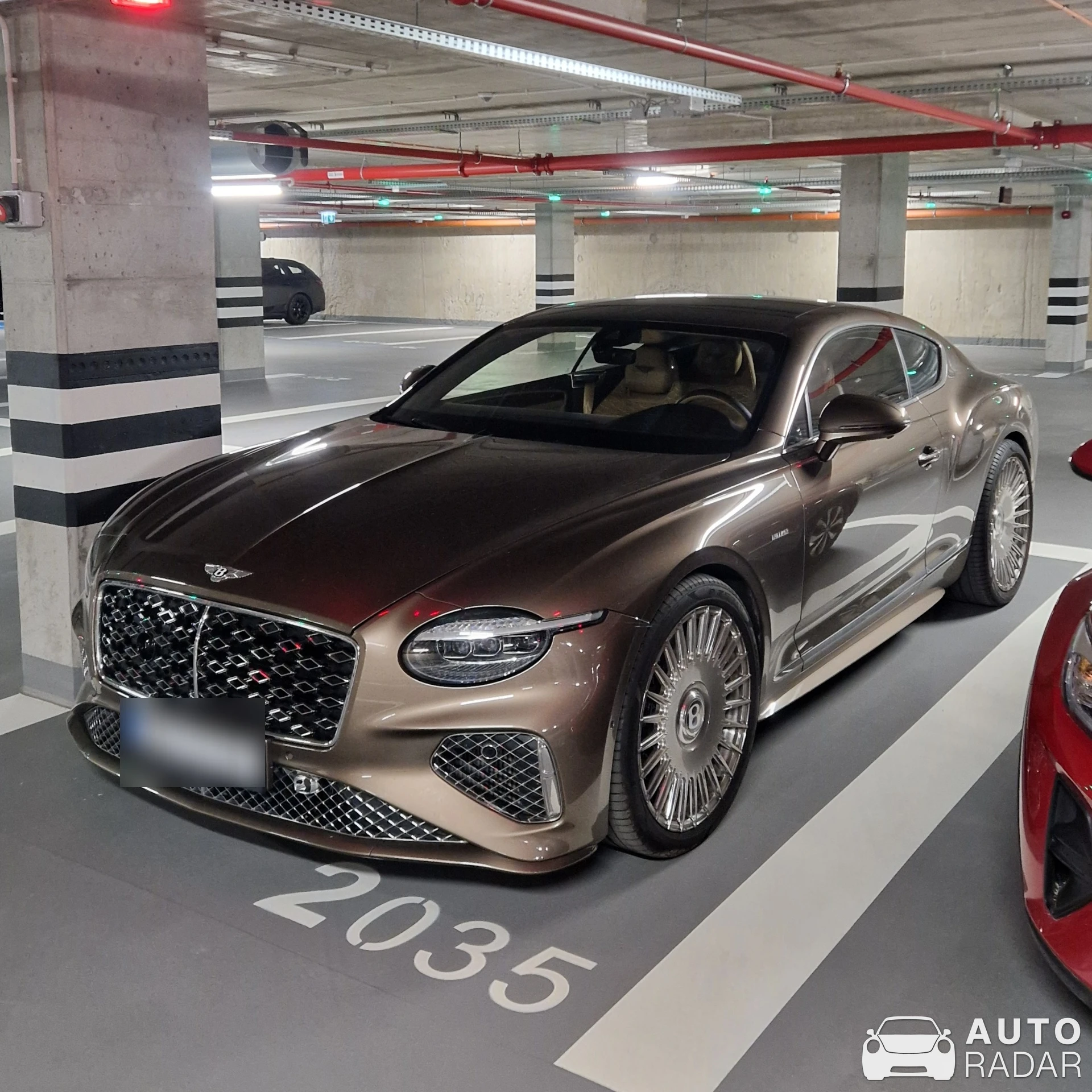 Bentley Continental GT Mulliner 2025 spotted in Warszawa