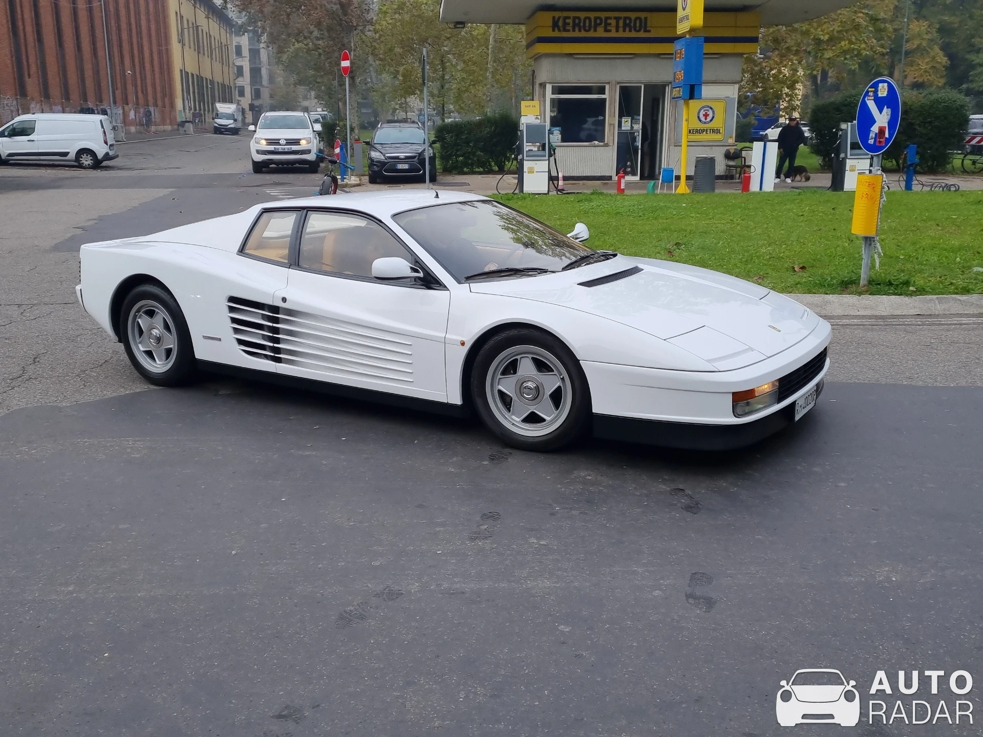 Ferrari Testarossa spotted in Milano, Italia