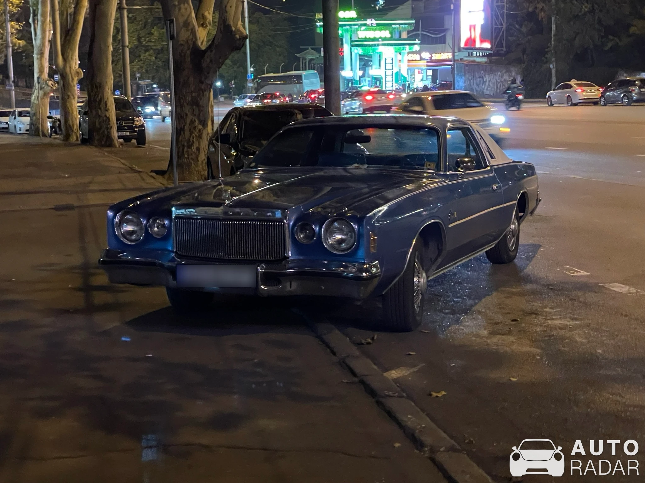 Chrysler Cordoba spotted in T'bilisi
