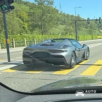 Maserati MC20 Cielo Opera d'Arte spotted in Laufen