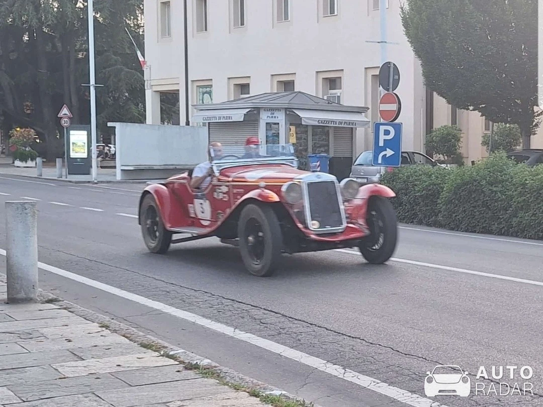 OM 665 Superba spotted in Collecchio