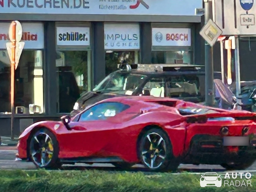 Ferrari SF90 Spider spotted in Köln, Germany