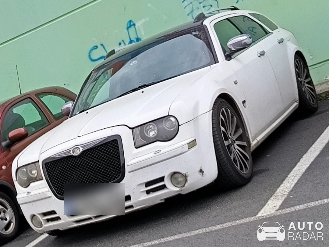 Chrysler 300 spotted in Ferrol
