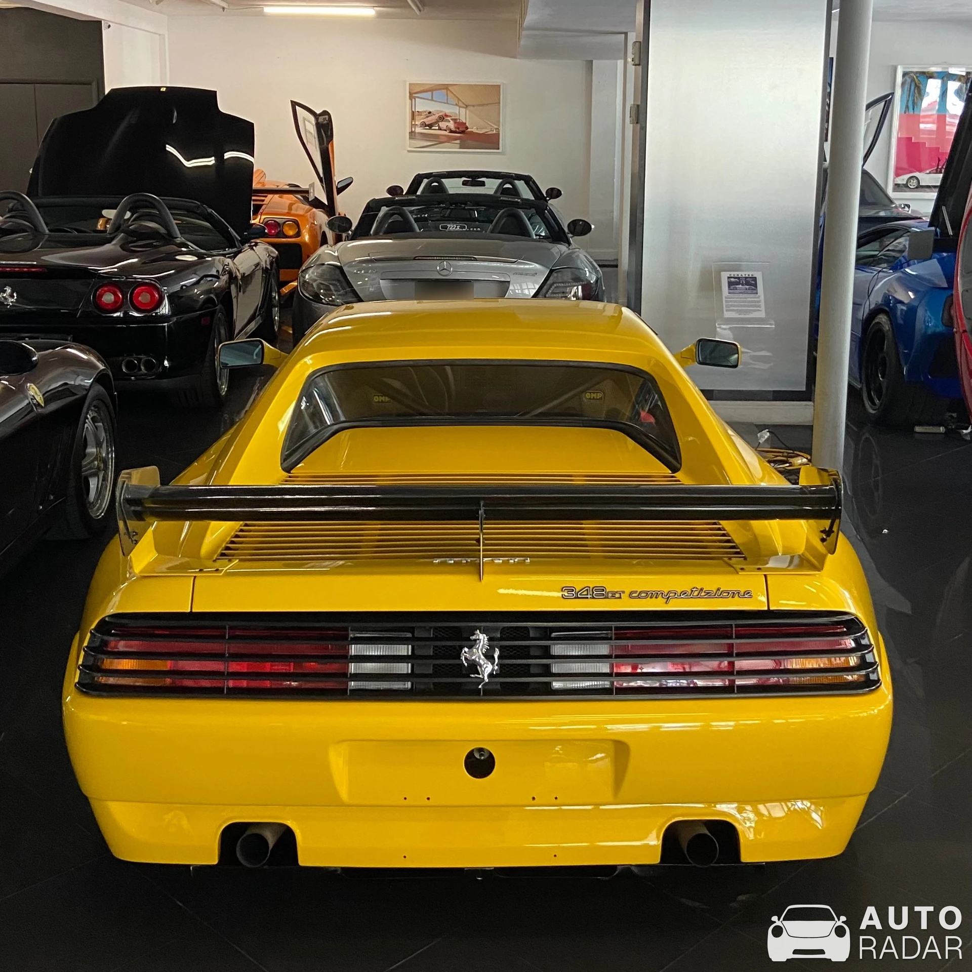 Ferrari 348 GT Competizione spotted in Miami, États-Unis