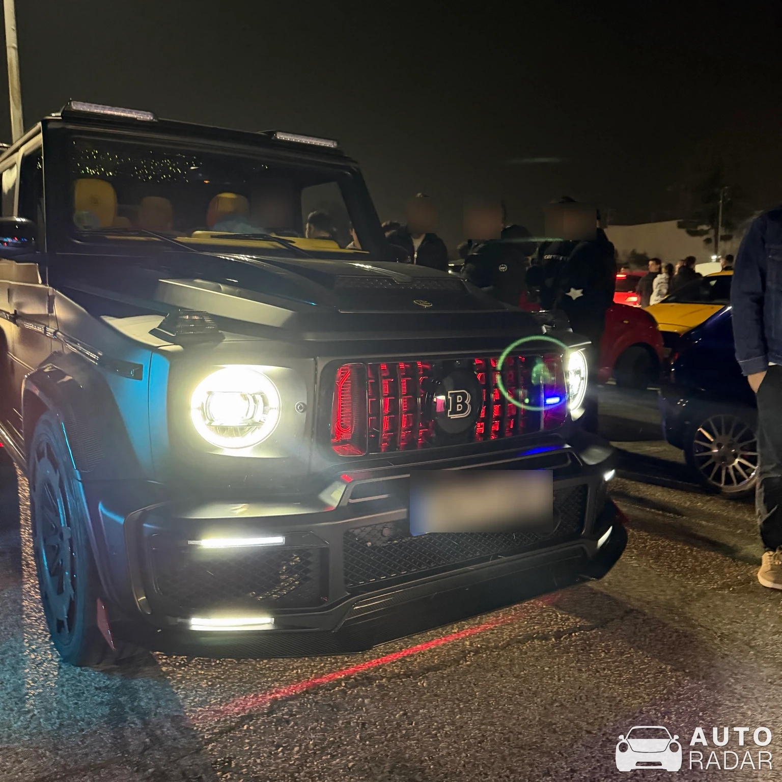 Mercedes-AMG Brabus 900 Rocket V222 2017 spotted in Alcorcón, España
