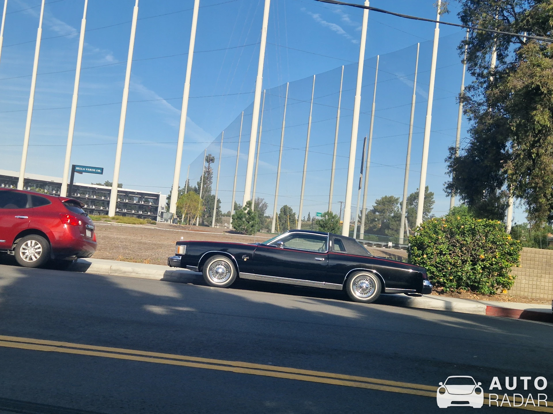 Chrysler Cordoba spotted in Montebello