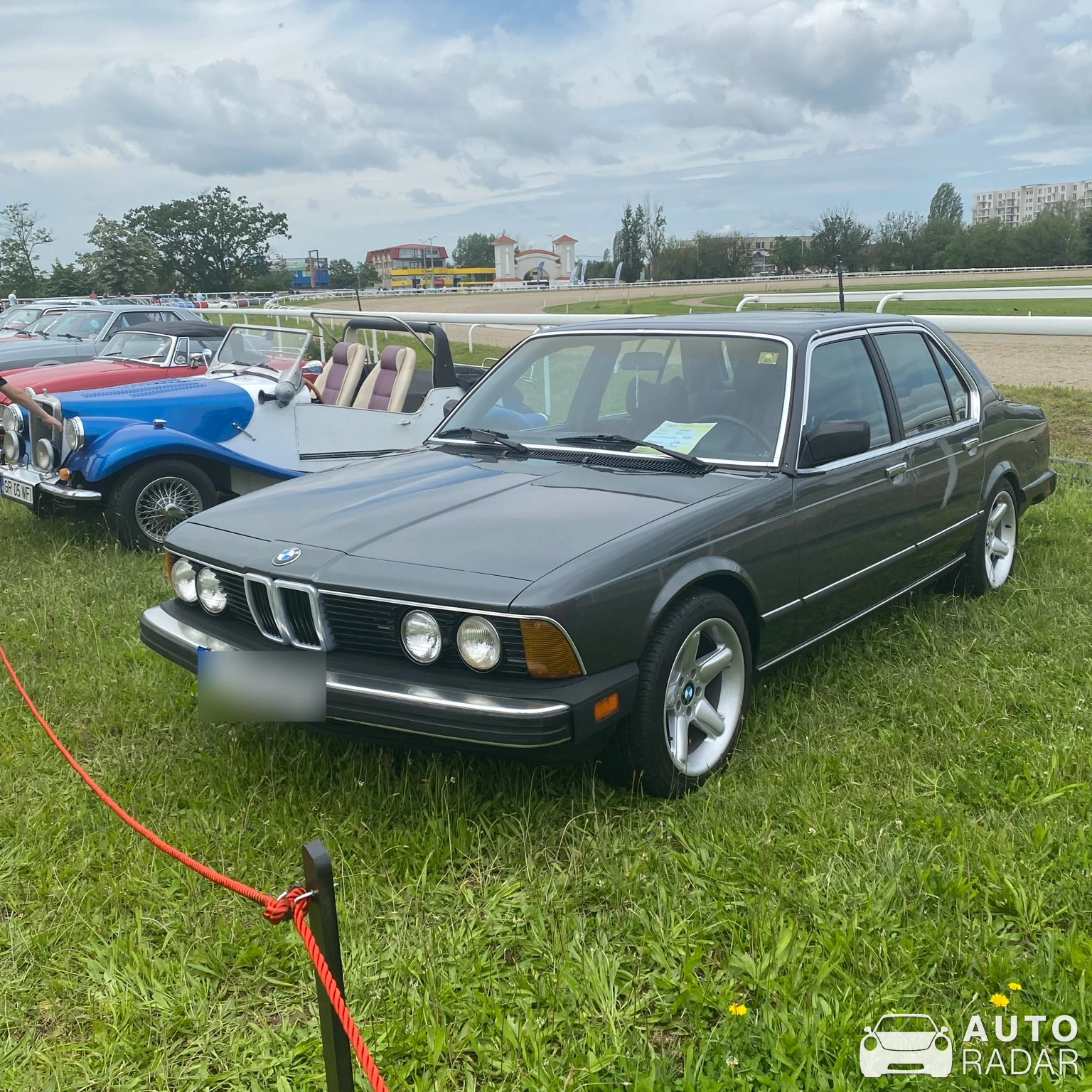 BMW M735i spotted in Ploiești