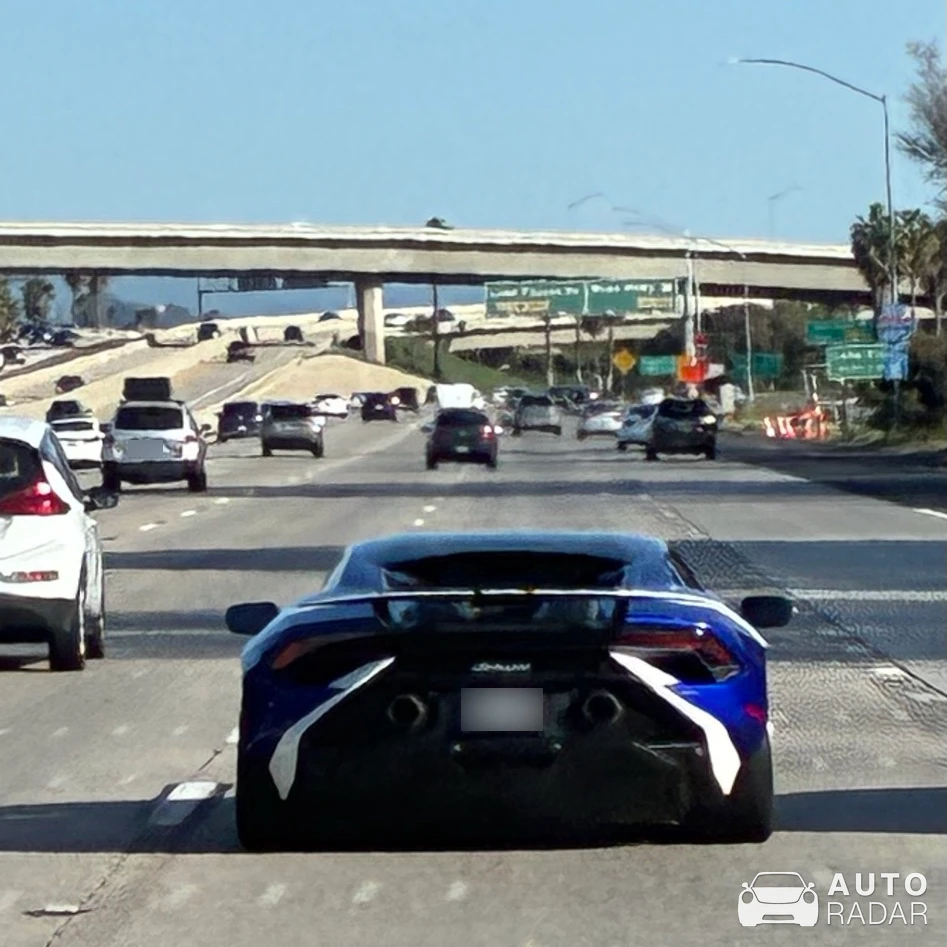 Lamborghini Huracán LP640-2 Tecnica spotted in Irvine, United States