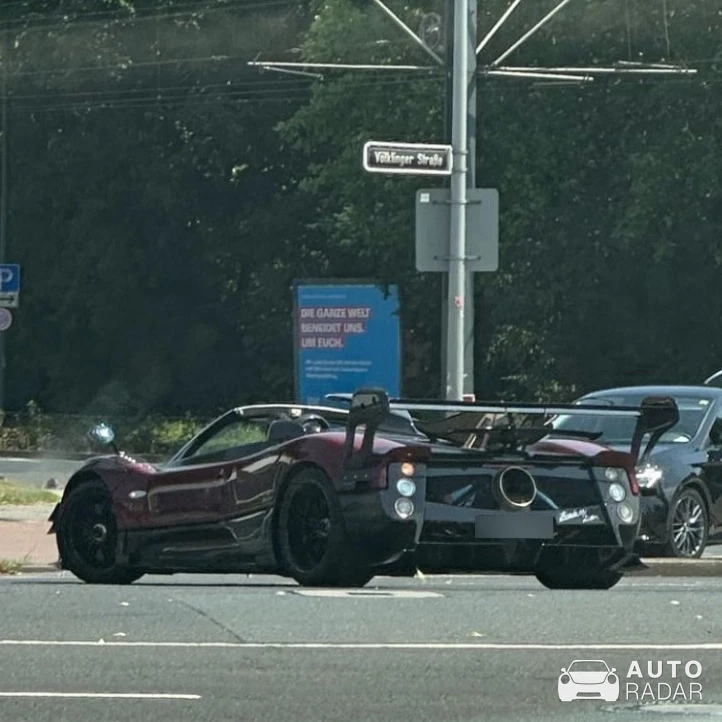 Pagani Zonda 760 MY Roadster spotted in Düsseldorf