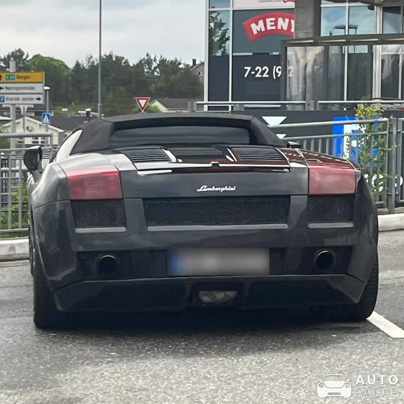 Lamborghini Gallardo Spyder spotted