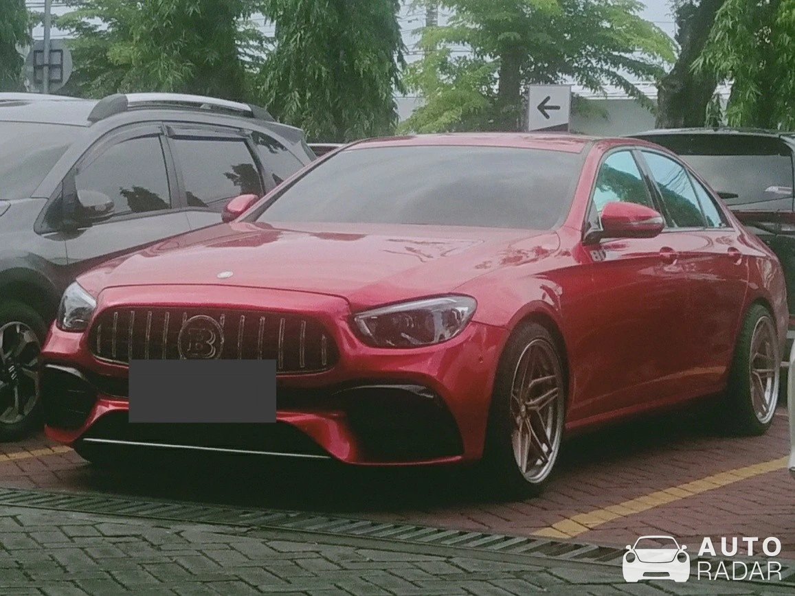 Mercedes-AMG Brabus E B40S-800 W213 spotted