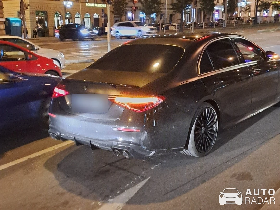 Mercedes-Benz Brabus S 580 spotted in Praha