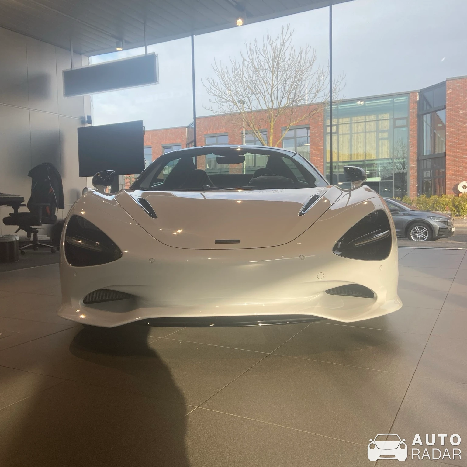 McLaren 750S Spider spotted in Düsseldorf, Deutschland