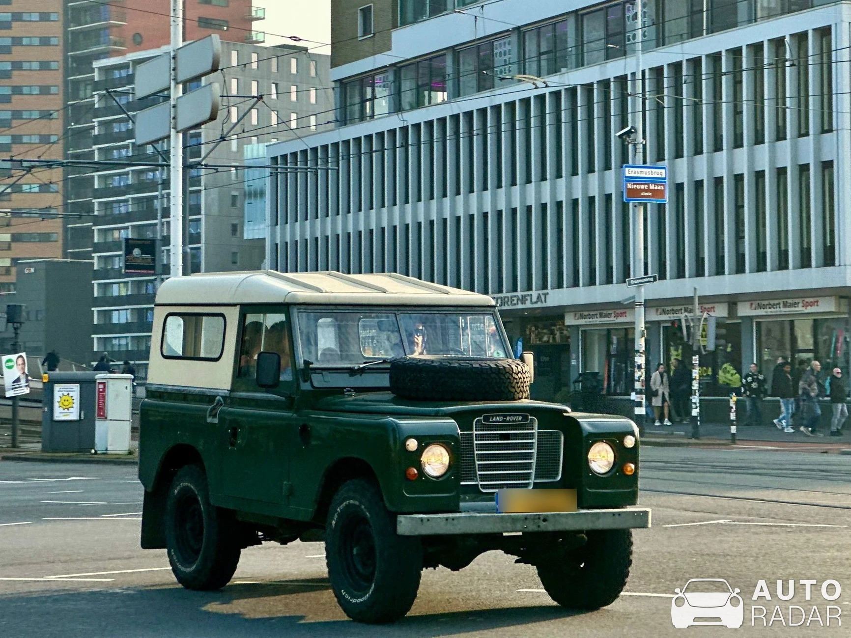 Land Rover Santana 88 Series 2 spotted in Rotterdam