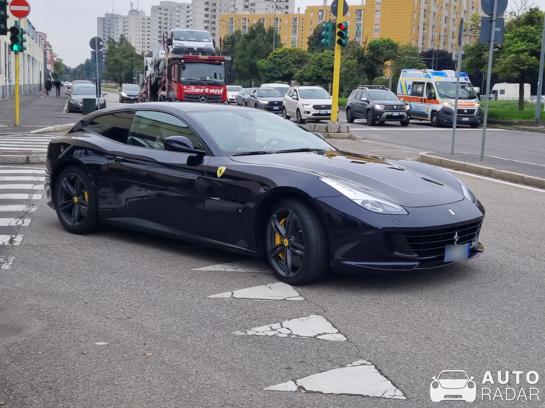 Ferrari GTC4Lusso spotted in Città metropolitana di Milano, Italia