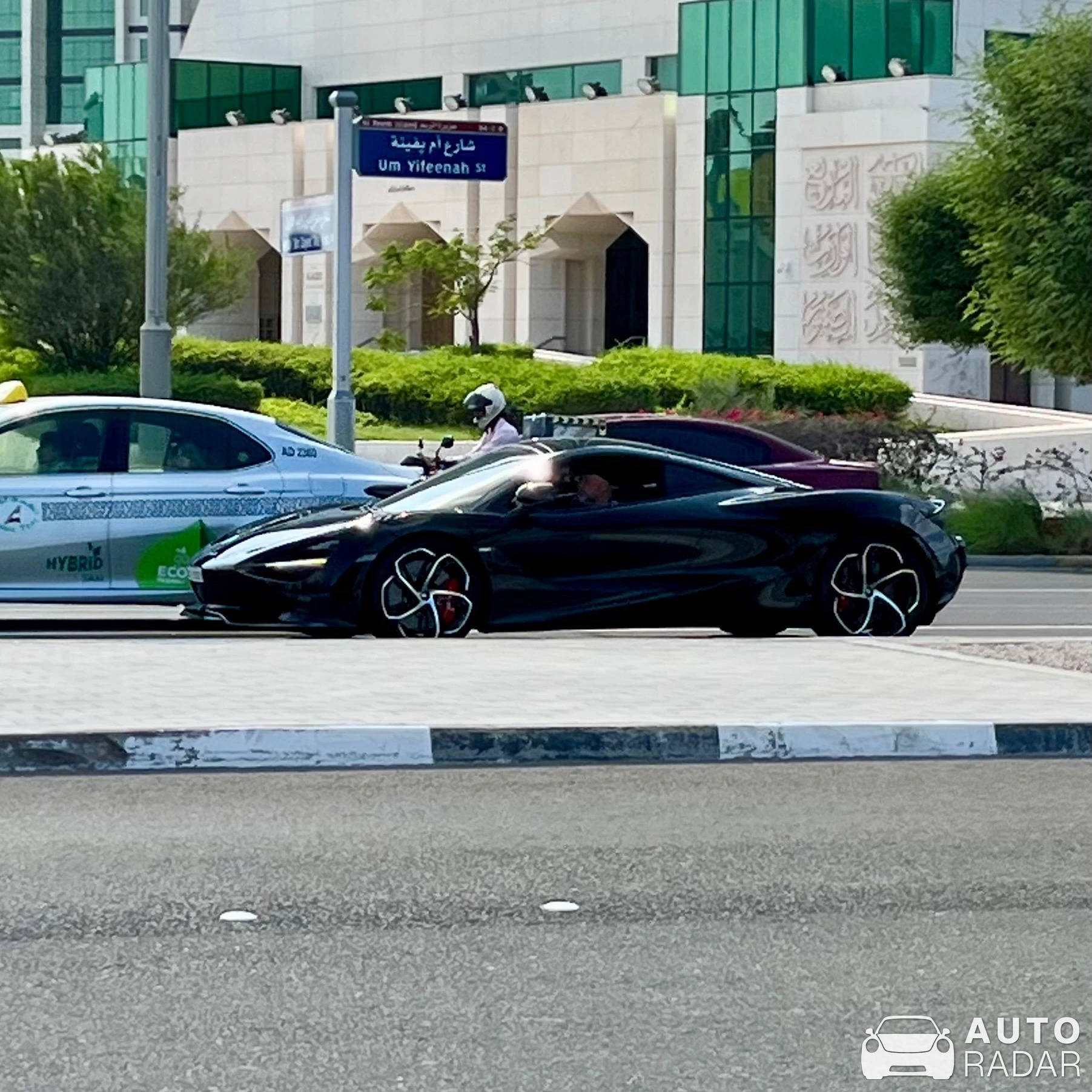 McLaren 750S spotted in Abu Dhabi, United Arab Emirates