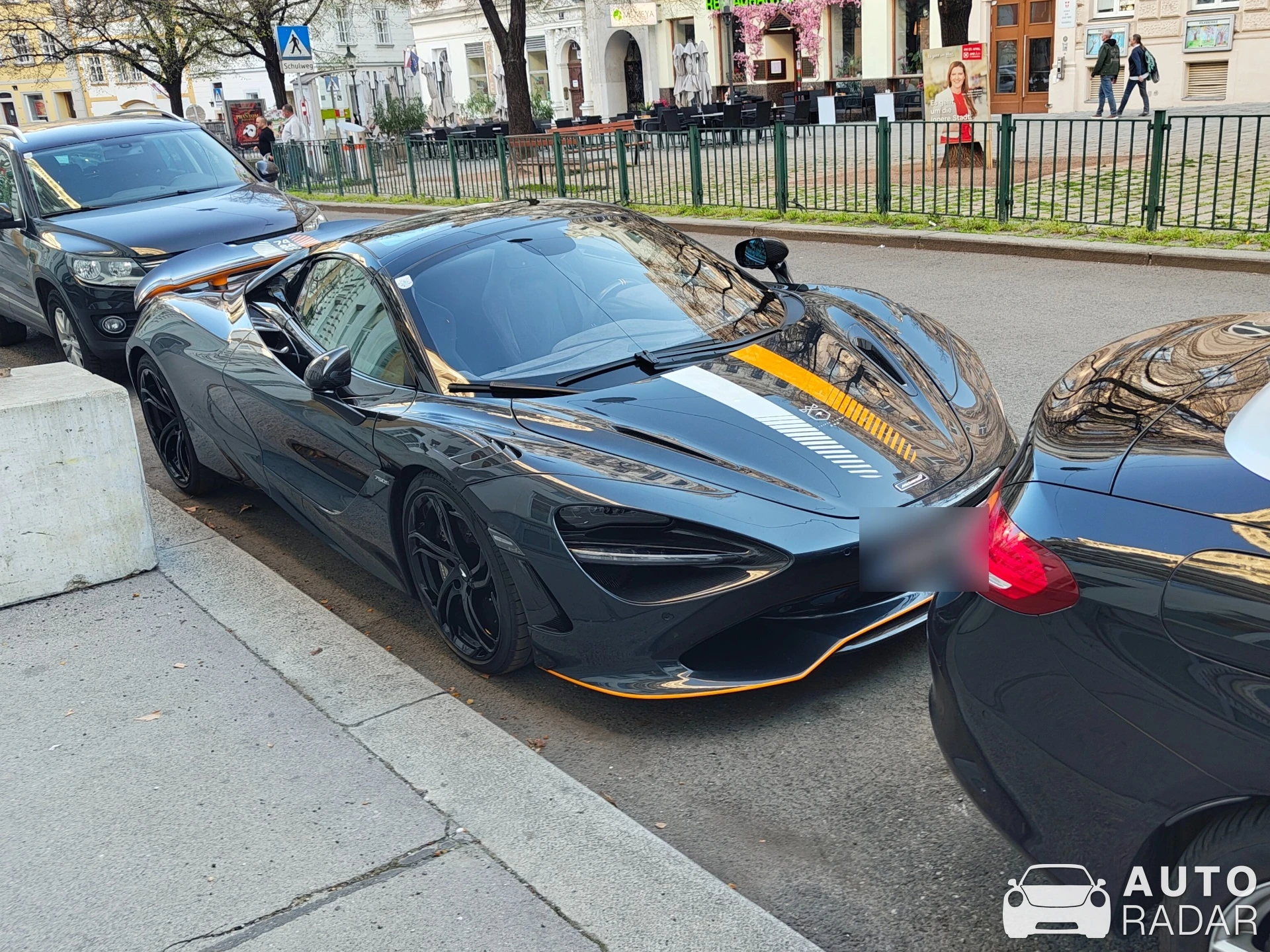 McLaren 750S Spider Triple Crown Edition spotted in Wien, Österreich