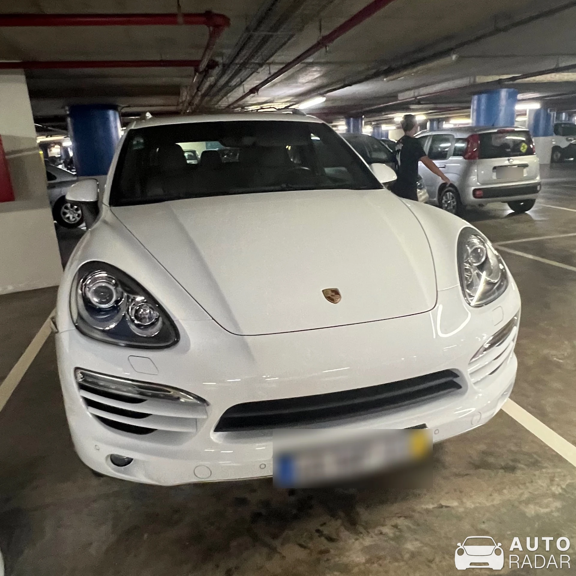 Porsche Cayenne spotted in Lisbon, Portugal