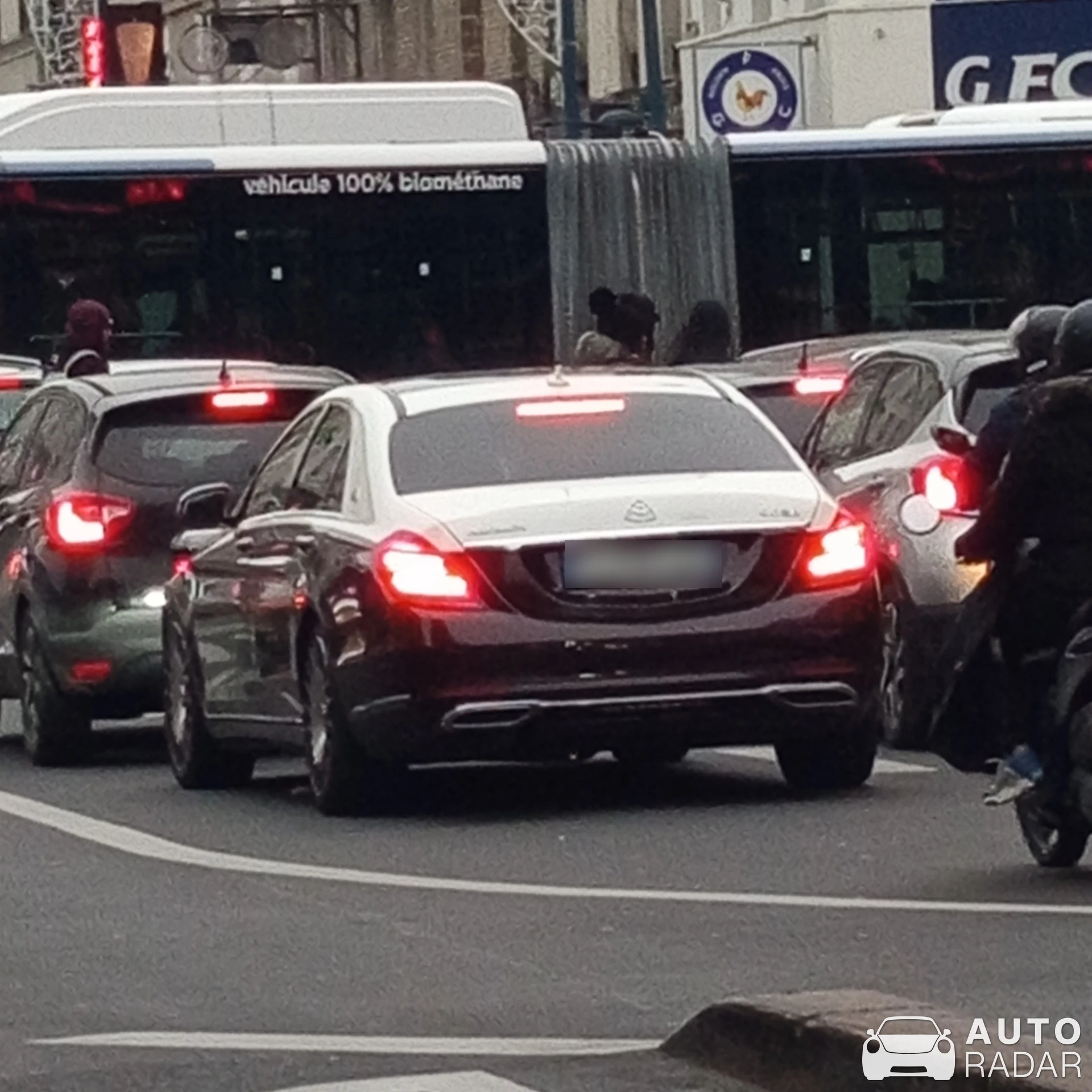 Mercedes-Maybach S 500 spotted in Aubervilliers, France